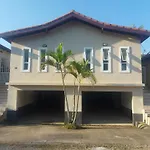 Casa Condominio 250M Praia Maranduba Wifi Churrasqueira