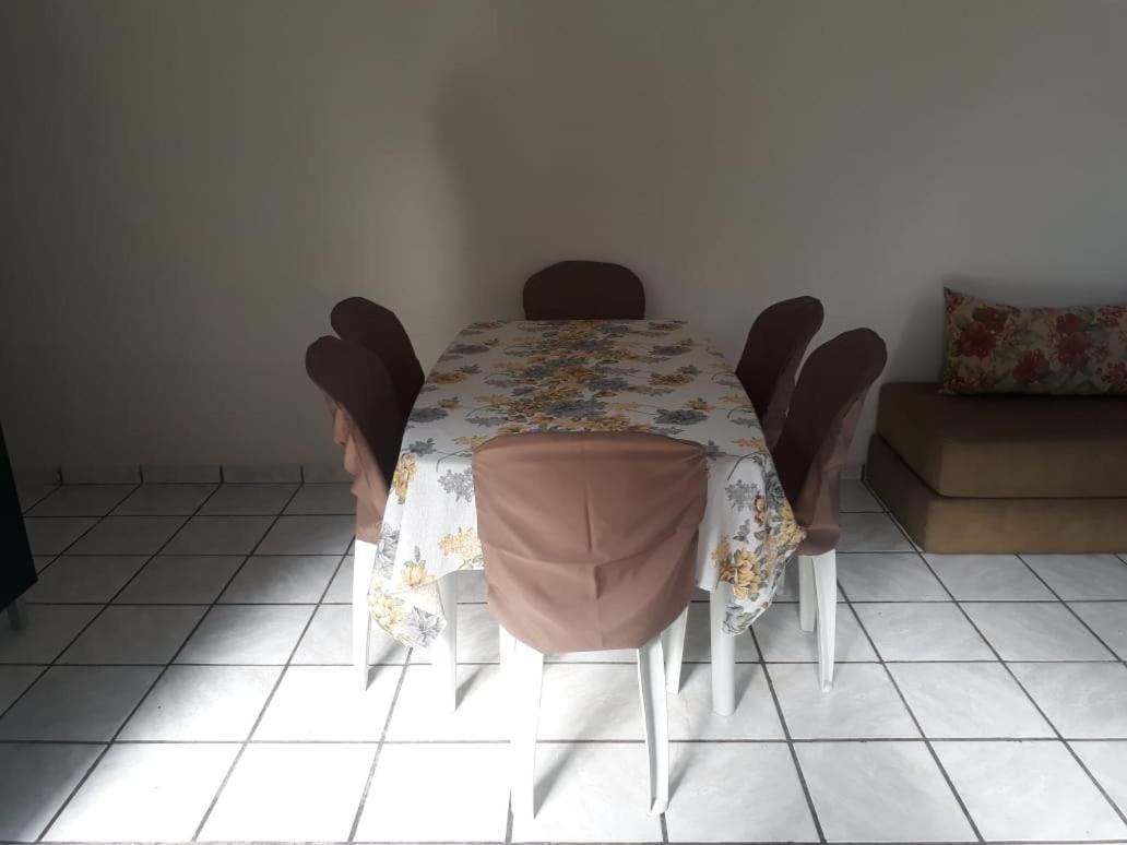 Casa 250m Maranduba Wifi Churrasqueira * Ubatuba